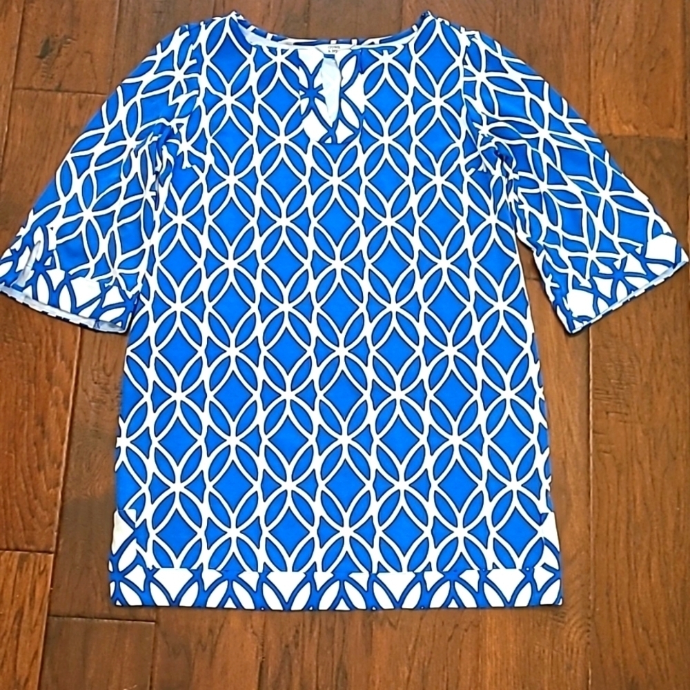 Crown & Ivy women's dress size Small